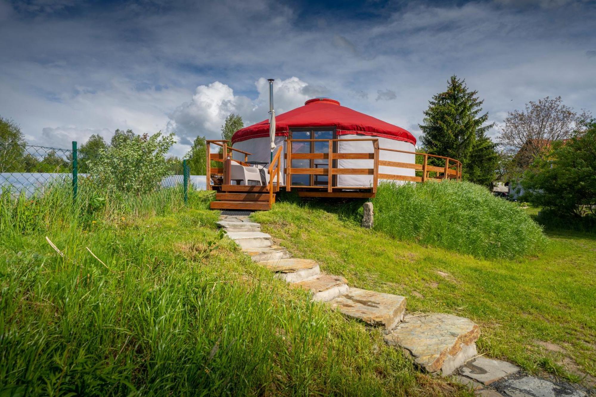 Dom W Domu - Izera Glamping Bed & Breakfast Gajowka  Bagian luar foto