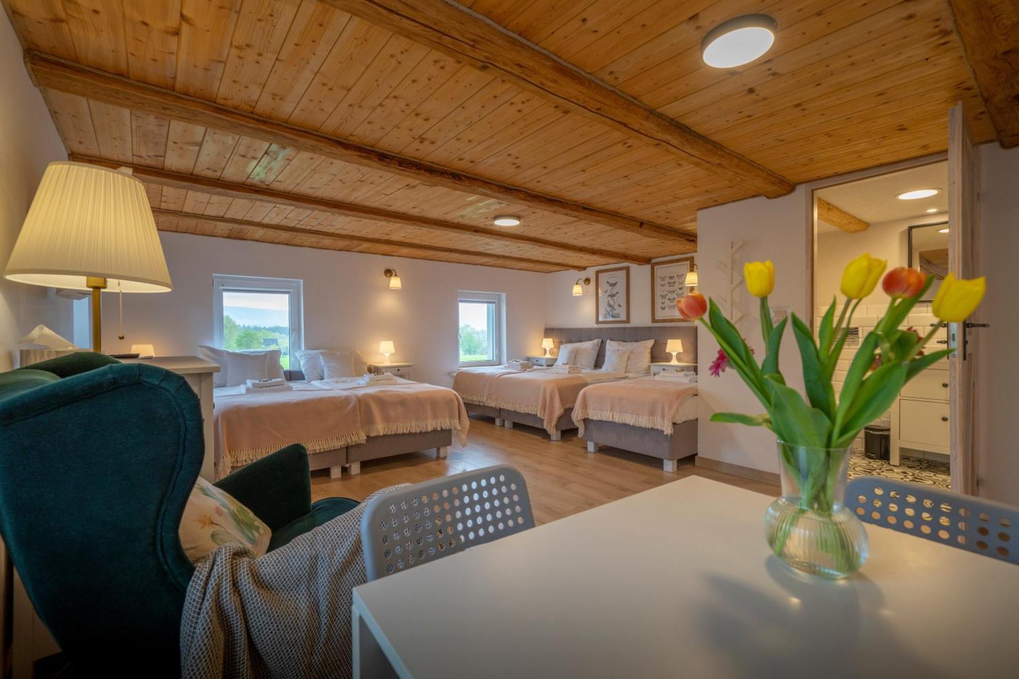 Dom W Domu - Izera Glamping Bed & Breakfast Gajowka  Bagian luar foto